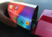 Сгибаемый смартфон с OLED-экраном показали на видео
